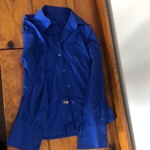 Petite small blue women’s long sleeve shirt